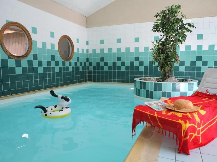 Apartment Cosy: Retreat With Indoor & Outdoor Pools